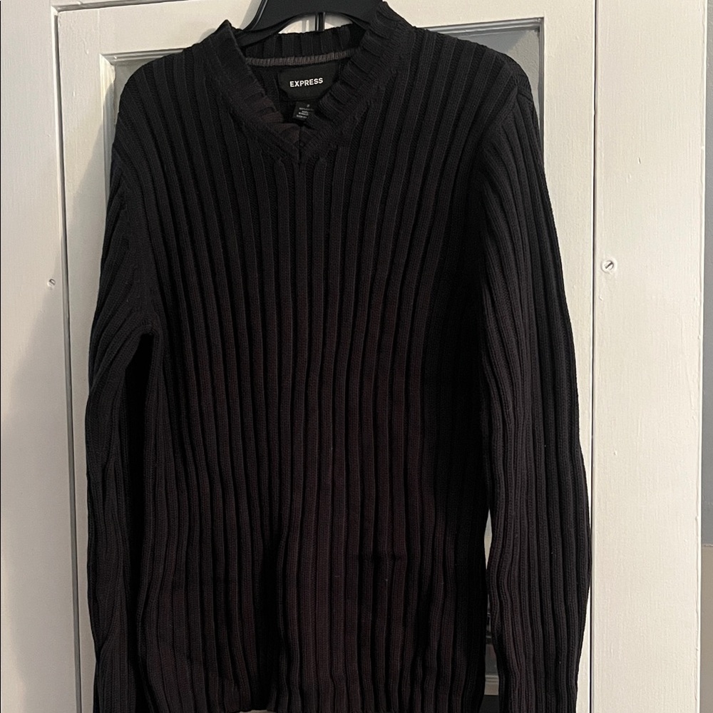 Express Men's Dark Ribbed V-Neck Sweater